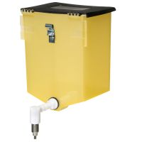 Поилка ниппельная для кроликов и птиц с бачком 0,5 л 90° Monoflo