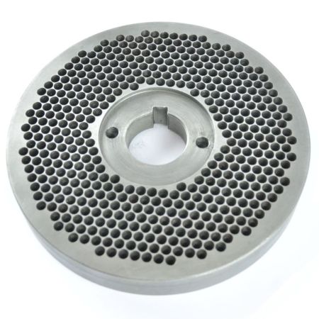 Матрица для гранулятора HobbyFarm, 150 мм/4,0 мм, толщина 20 мм Матрица для гранулятора HobbyFarm, 150 мм/4,0 мм, толщина 20 мм