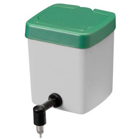 Поилка ниппельная с бачком 0,5 л 90° HobbyFarm для кур и кроликов с креплением на клетку Поилка ниппельная с бачком 0,5 л 90° HobbyFarm для кур и кроликов с креплением на клетку