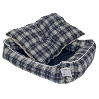 Лежак с бортом 62х50х17 см, съемная меховая подушка, крупная клетка Лежак с бортом 62х50х17 см, съемная меховая подушка, крупная клетка