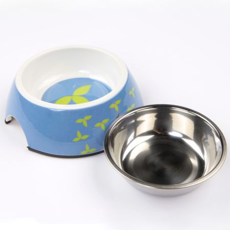Миска со съемной чашей для собак и кошек, 14.5x14.5x5 см, 150 мл, синий Миска со съемной чашей для собак и кошек, 14.5x14.5x5 см, 150 мл, синий