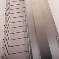 Кормушка лотковая 100 см оцинкованная сталь для цыплят и мелкой птицы