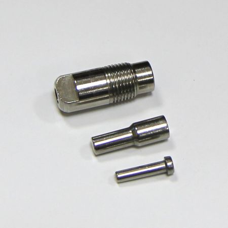 Ниппель поения (360˚) металл резьба 1/8" 35-45 мл/мин Ниппель поения (360˚) металл резьба 1/8" 35-45 мл/мин
