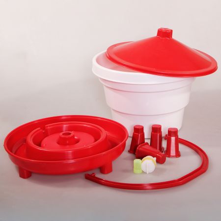 Поилка поплавковая 16 л на ножках