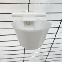 Поилка чашечная с креплением на сетку, диаметр 6,3 см, двойной штуцер