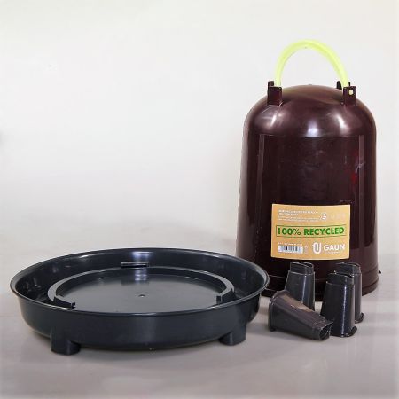 Поилка вакуумная ECO Recycled 10 л для кур с ручкой на ножках