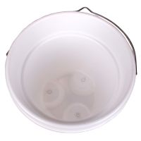 Емкость с ниппельным поением 12 л для кур