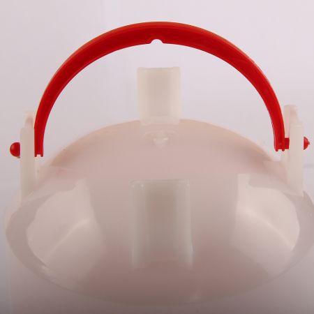 Поилка вакуумная 3 л с ручкой для цыплят, кур, уток, бройлеров и других птиц