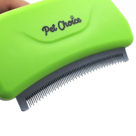 Дешеддер M с дугообразным лезвием 76 мм и с кнопкой самоочистки для вычесывания шерсти животных