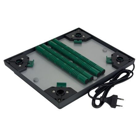 Панель обогревательная HobbyFarm 25х30 см 20 Вт для цыплят