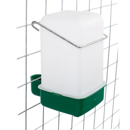 Поилка навесная с емкостью 1 л