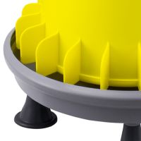 Кормушка бункерная ARCUS GYRO 15 кг пластик с разделительной решеткой на ножках