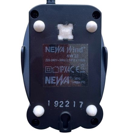 Компрессор аэратор для аквариума Newa Wind NW22 регулируемый на 100-300 л 2х100 л/ч