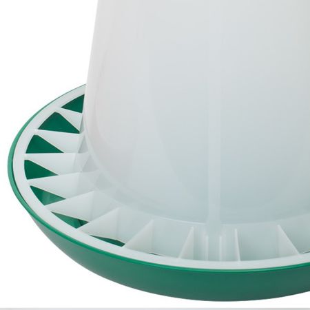 Кормушка бункерная 10 кг пластик с разделительной решеткой зеленая