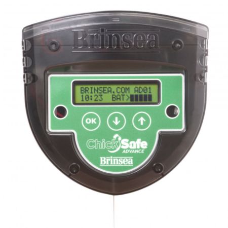 Автоматический открыватель двери Chicksafe Advance с таймером для курятника, дверь в комплекте