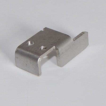 Фиксаторы направляющих поворота MARU 200/500