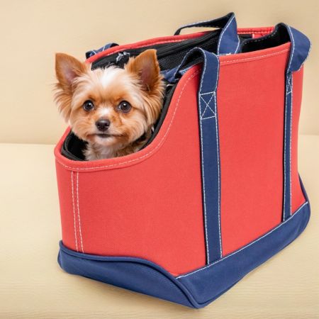Сумка переноска с отверстием для головы для кошек и собак 44х20х27 см, красный