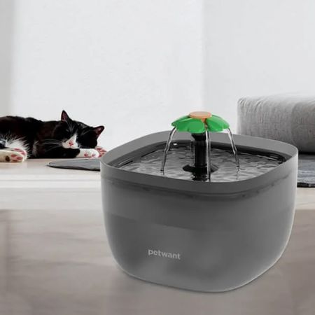 Автопоилка фонтан Petwant W7 2 л, 3 режима, с подсветкой, для кошек и собак, черная