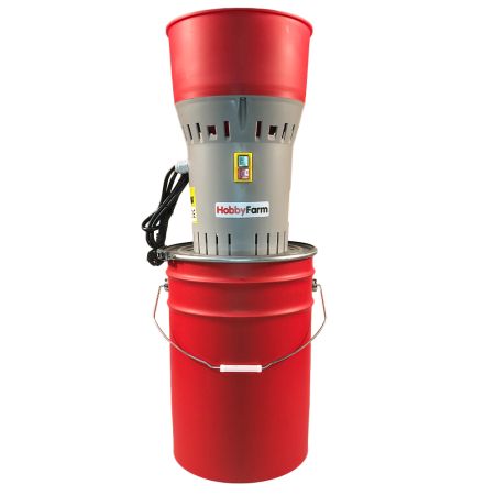 Зернодробилка HobbyFarm EM-25 для измельчения зерна электрическая с функцией мельницы / в комплекте 4 сита