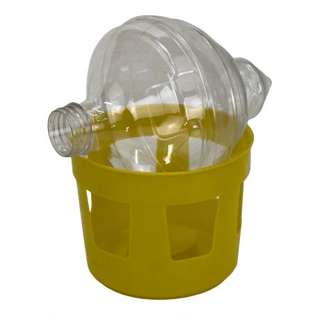 Поилка вакуумная 3 л с окошками для голубей, желтая