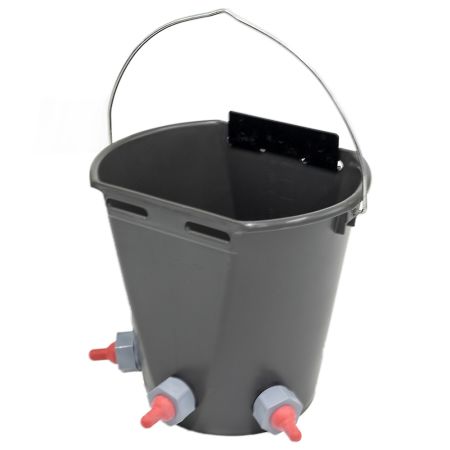 Ведро с 3 сосками для поения ягнят, жеребят, телят 8 л