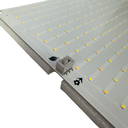 Светодиодная лампа Quantum board 120W HobbyFarm с регулировкой для растений, теплиц, гроубокса, гидропонных систем
