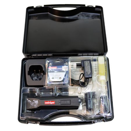 Машинка Heiniger Saphir Horse для стрижки лошадей с 2-я аккумуляторами