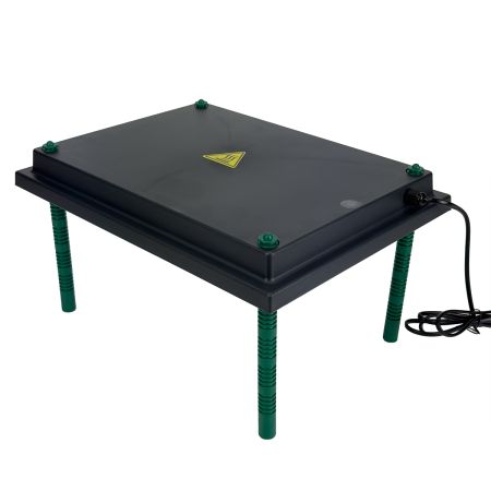 Панель обогревательная HobbyFarm 30х40 см 30 Вт для цыплят