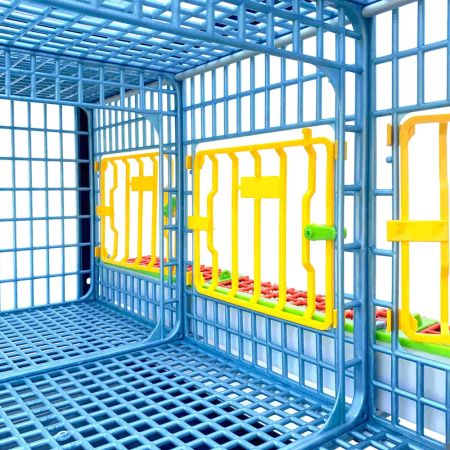 Клетка Comfortplast для бройлеров 3 секции, 4 яруса, пластиковая Клетка Comfortplast для бройлеров 3 секции, 4 яруса, пластиковая