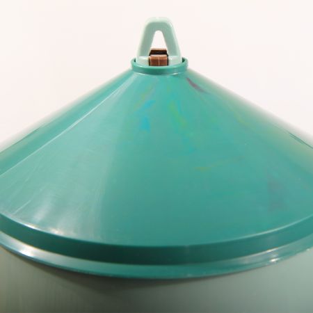 Кормушка бункерная ECO Recycled 8 кг с решеткой с круглыми отверстиями на ножках