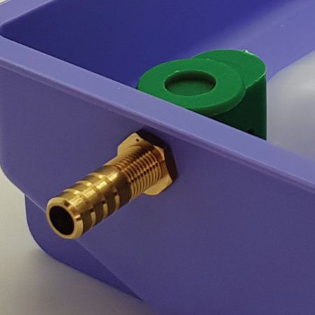 Поилка автоматическая для птиц, пластик, фиолетовая