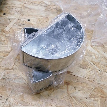 Кормушка-поилка навесная 15 см оцинкованная сталь