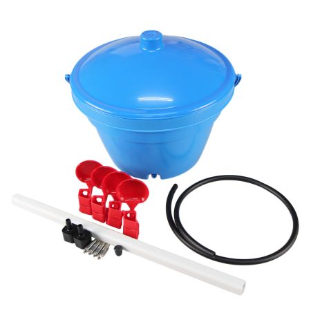 Ниппельная система 4 металлических поилки для кур с емкостью 12 л