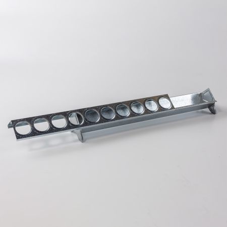 Кормушка лотковая 40 см оцинкованная сталь 20 отверстий для цыплят