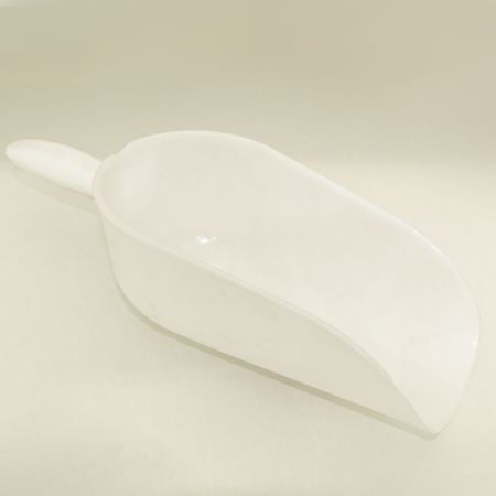 Совок для корма, пластик, белый