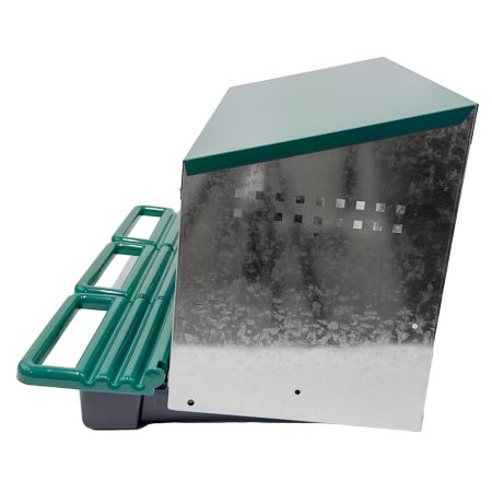 Гнездо для кур несушек HobbyFarm 3 секции с яйцесборником Гнездо для кур несушек HobbyFarm 3 секции с яйцесборником