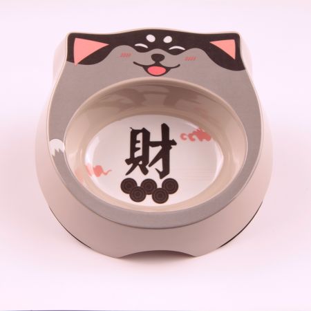 Миска для собак и кошек, 18x17.5x5 см, 270 мл, бежевый