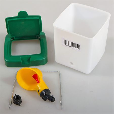 Поилка чашечная с бачком 0,5 л для птиц