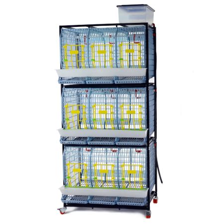 Клетка Comfortplast для кур-несушек 3 секции, 3 яруса высотой по 60 см, пластиковая Клетка Comfortplast для кур-несушек 3 секции, 3 яруса высотой по 60 см, пластиковая
