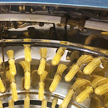 Перосъёмная машина NT-600WF для бройлеров, кур и уток c подачей воды Перосъёмная машина NT-600WF для бройлеров, кур и уток c подачей воды