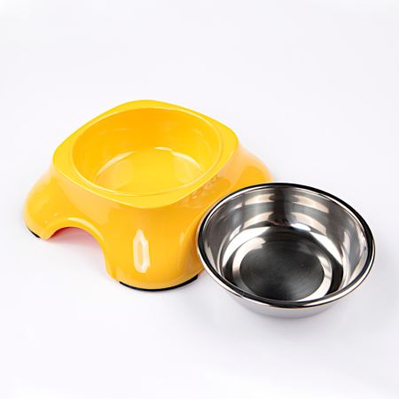 Миска для собак и кошек, 11x14.8x5 см, 150 мл, желтый
